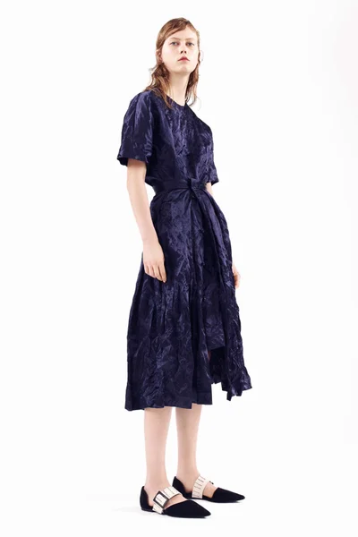 Look 18